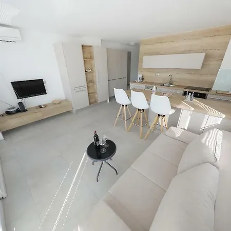아파트 Luxury Sunset Penthouse With Seaview *