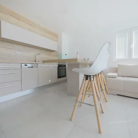 Luxury Sunset Penthouse With Seaview * Petrcane