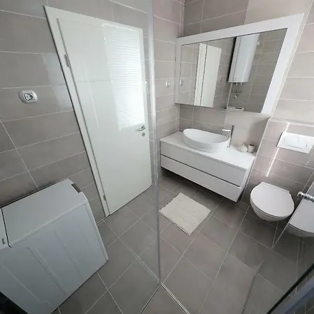 Luxury Sunset Penthouse With Seaview Petrcane