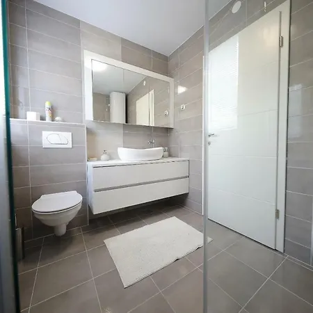 Luxury Sunset Penthouse With Seaview Apartamento Petrcane