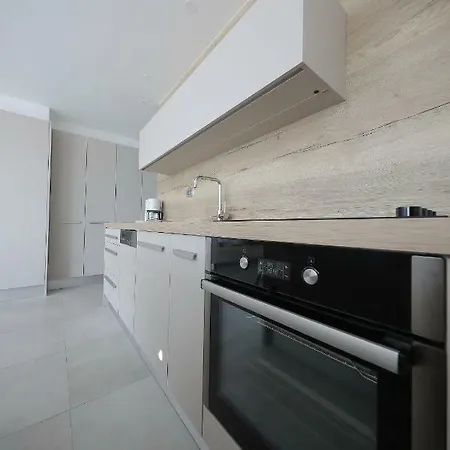 아파트 Luxury Sunset Penthouse With Seaview *