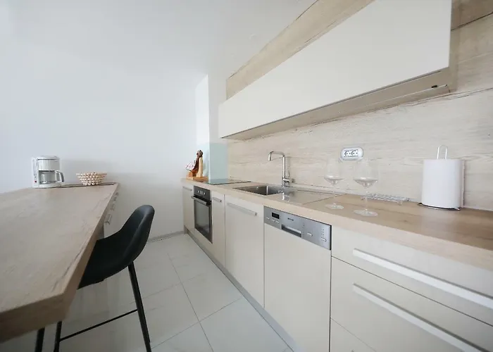 Luxury Sunset Penthouse With Seaview شقة *