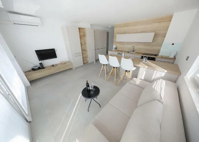 شقة Luxury Sunset Penthouse With Seaview *