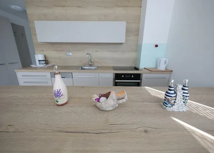 Luxury Sunset Penthouse With Seaview