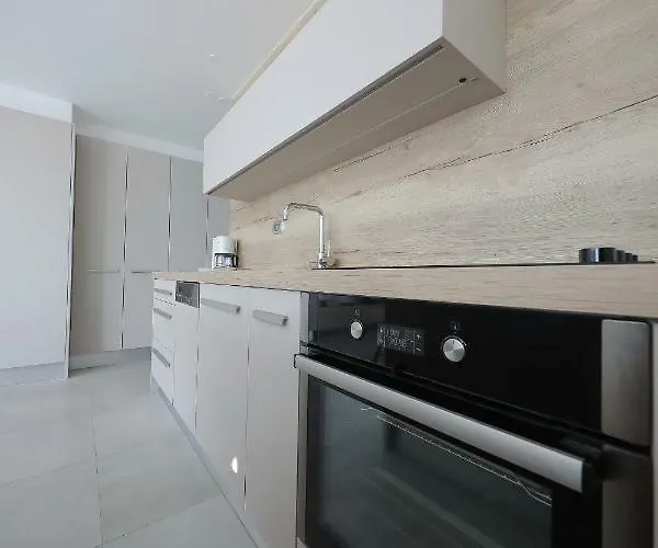 شقة Luxury Sunset Penthouse With Seaview *