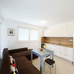 Luxury Sunset Penthouse With Seaview Petrcane