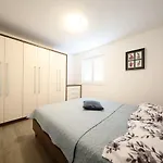 Luxury Sunset Penthouse With Seaview *