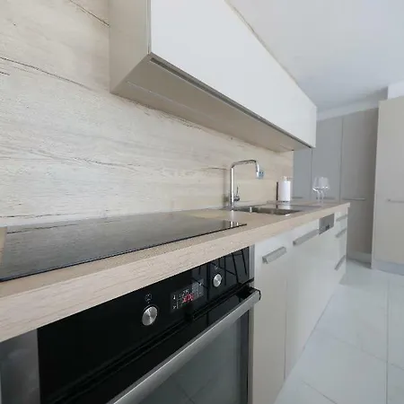 Luxury Sunset Penthouse With Seaview Lägenhet