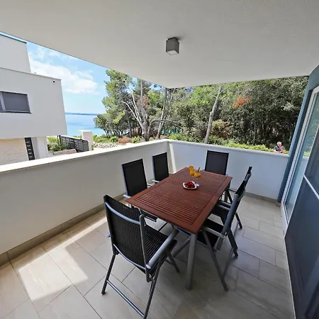 Luxury Sunset Penthouse With Seaview
